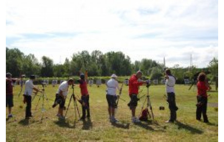 Du vent dans les cordes des archers !